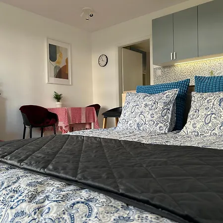 New Studio-free Parking Evcs Apartamento